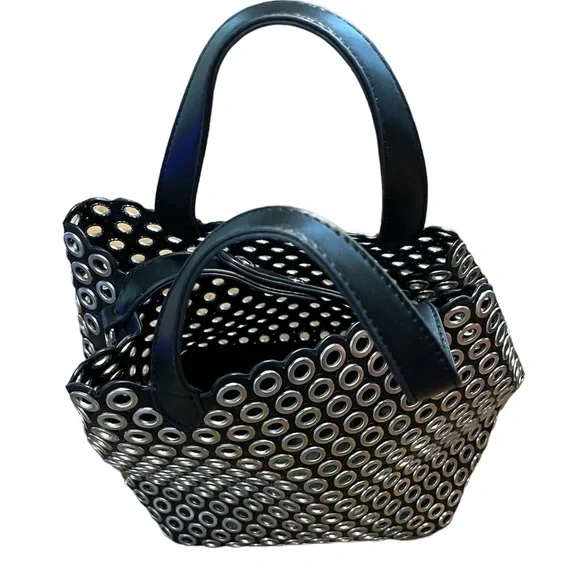 Biker style no name black & silver tote & removable insert. NWOT - Picture 6 of 10